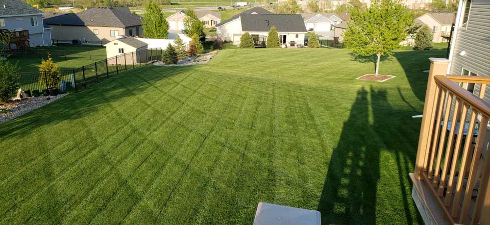 Lawn Mowing - Good Life Lawn Care